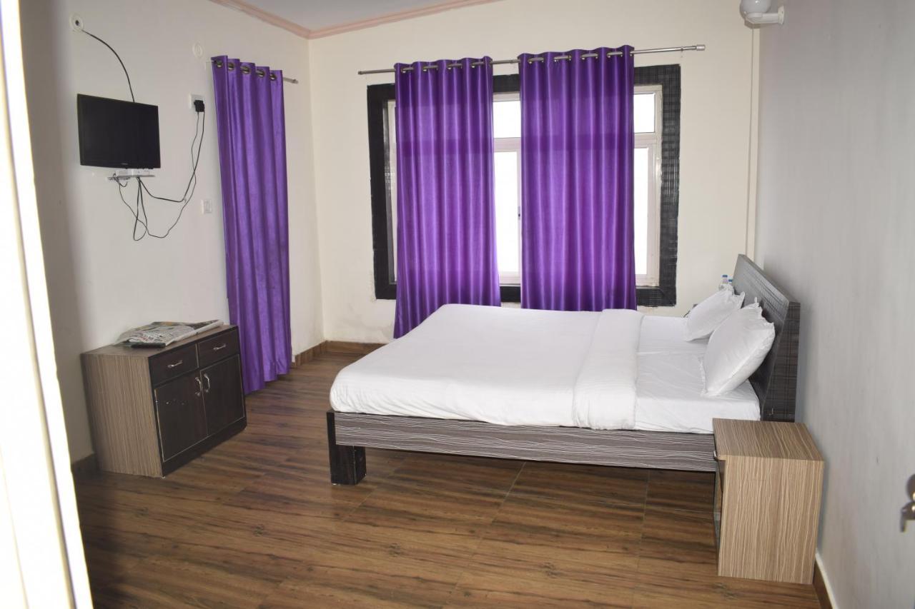 Oyo 23298 Hotel Uttaranchal Inn Nainital Exterior foto